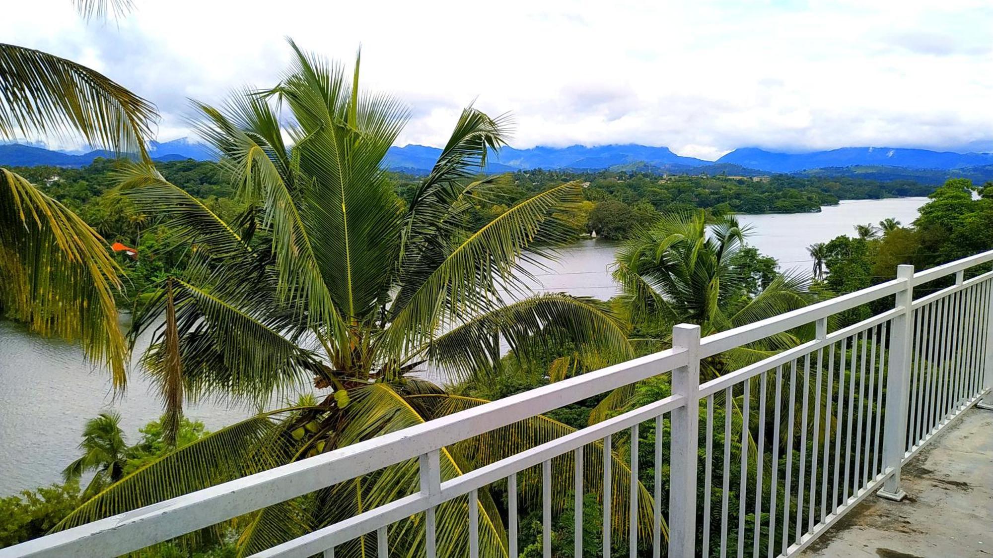 Mahaweli View Inn Kandy Kültér fotó