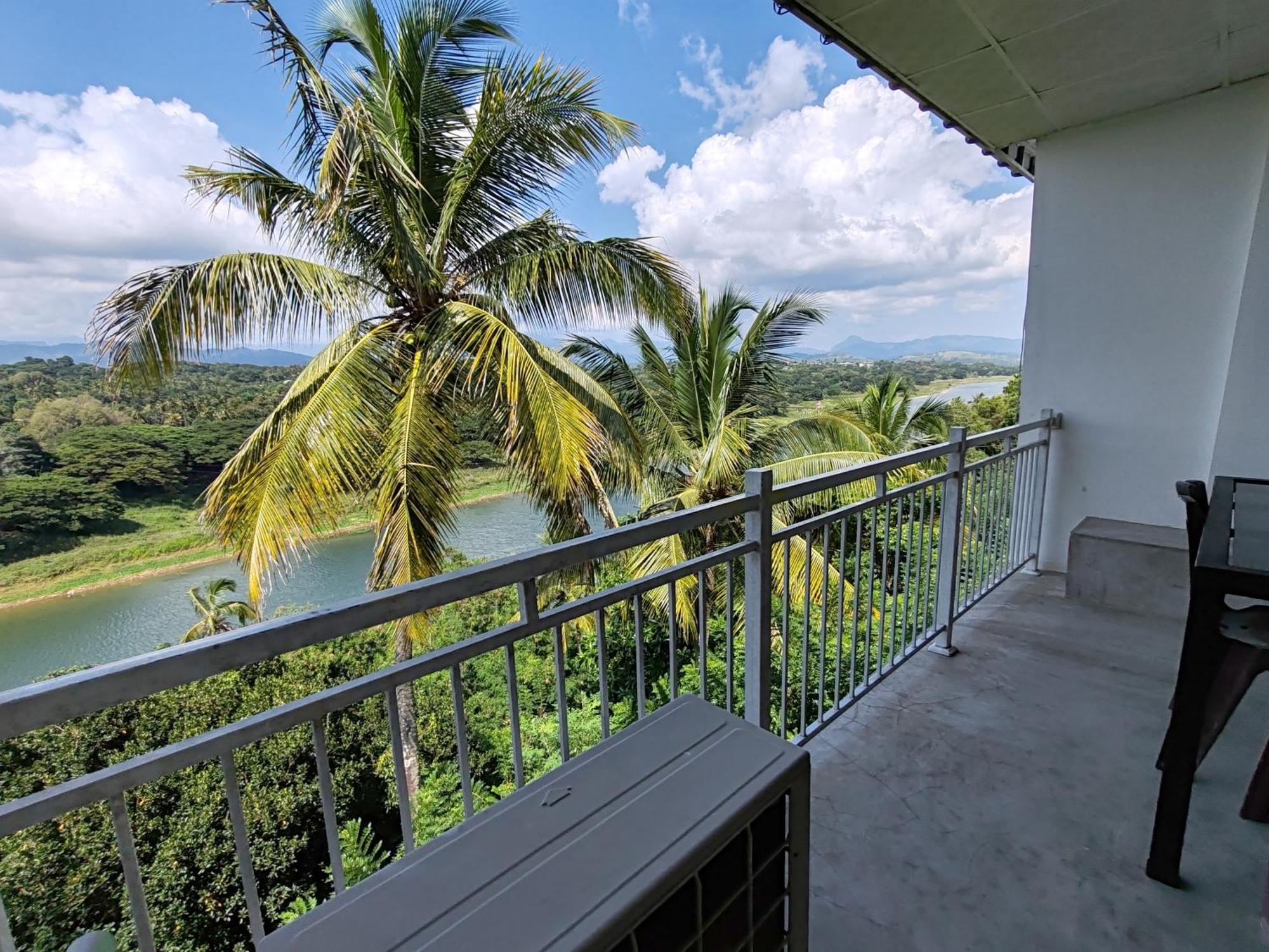 Mahaweli View Inn Kandy Kültér fotó