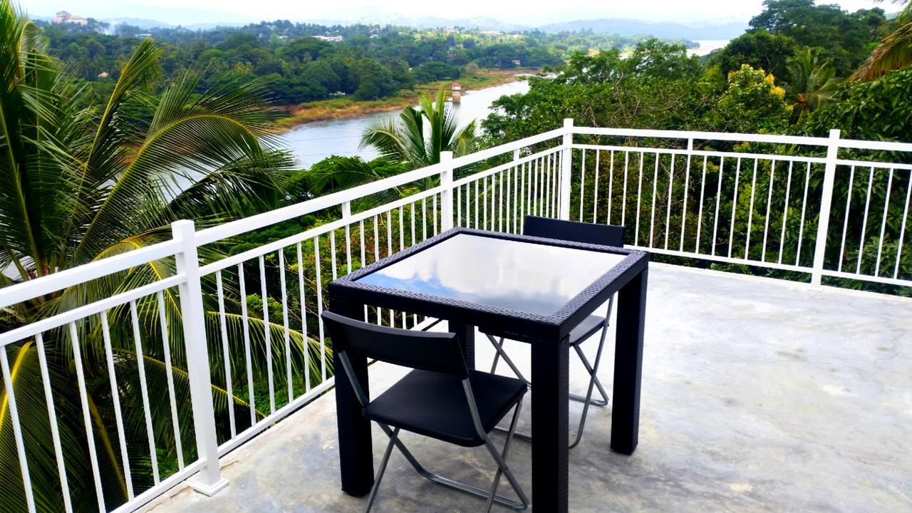Mahaweli View Inn Kandy Kültér fotó
